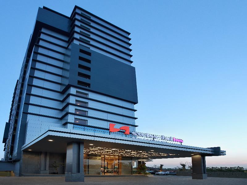 Zest Airport Jakarta By Swiss-Belhotel International Tangerang Exterior photo