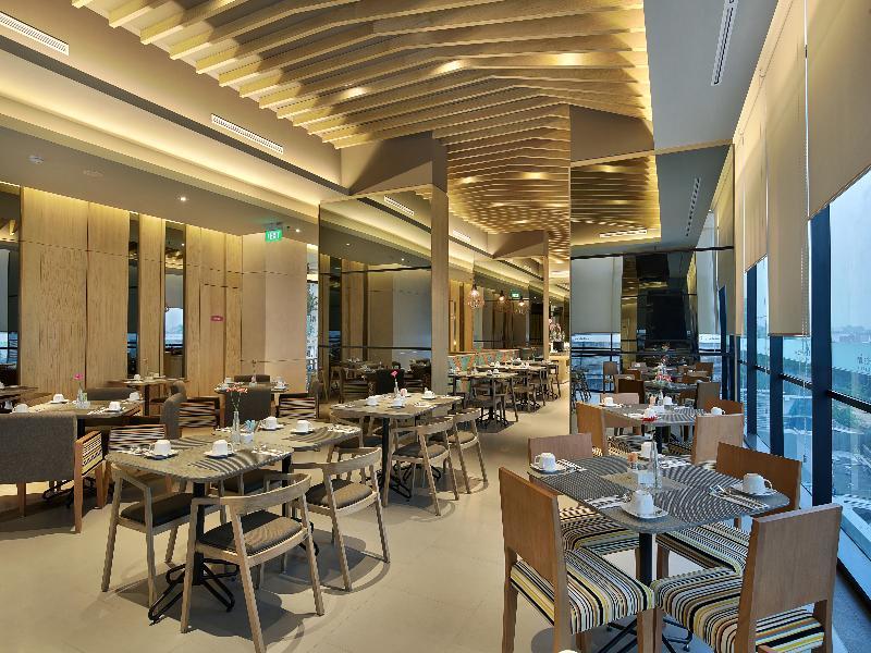 Zest Airport Jakarta By Swiss-Belhotel International Tangerang Exterior photo